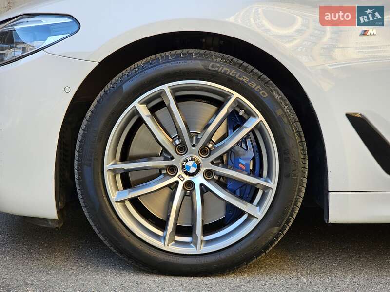 Седан BMW 5 Series 2017 в Києві