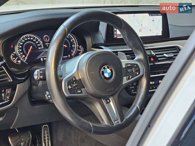 Седан BMW 5 Series 2017 в Києві