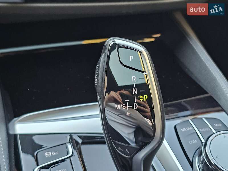 Седан BMW 5 Series 2017 в Києві