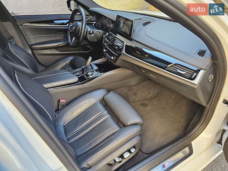 Седан BMW 5 Series 2017 в Києві