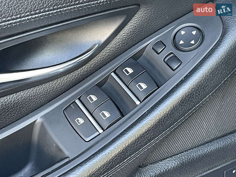 Седан BMW 5 Series 2013 в Николаеве фото 13 Седан BMW 5 Series 2013 в Николаеве
