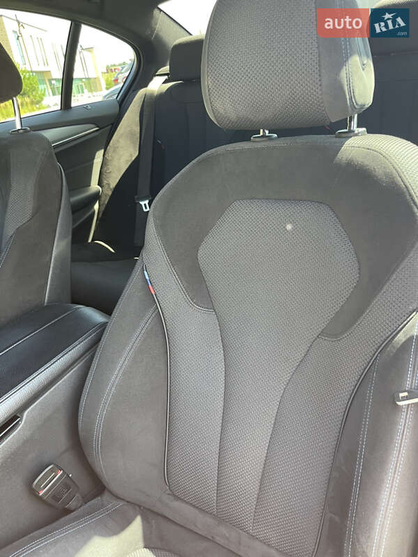 Седан BMW 5 Series 2018 в Хмельницком фото 17 Седан BMW 5 Series 2018 в Хмельницком