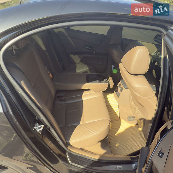 Седан BMW 5 Series 2005 в Краматорську