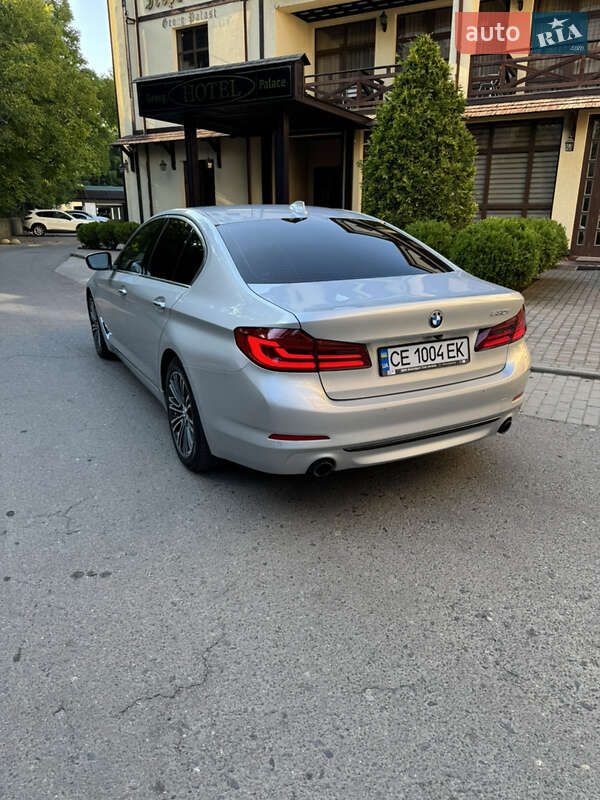Седан BMW 5 Series 2017 в Черновцах