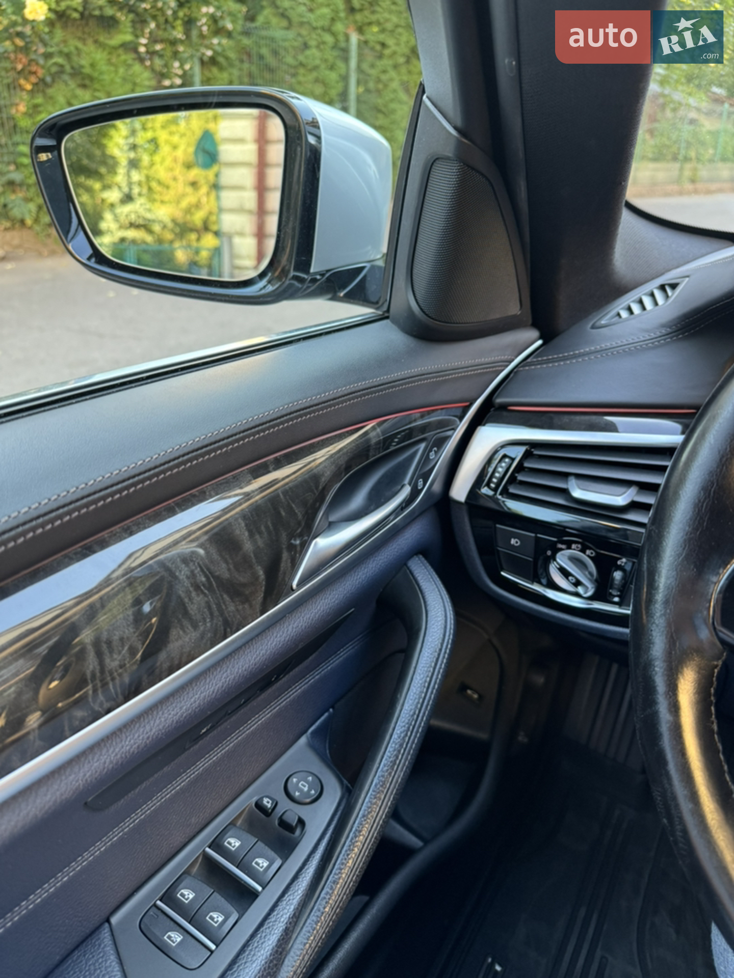 2017 BMW 5er - мініатюра 15