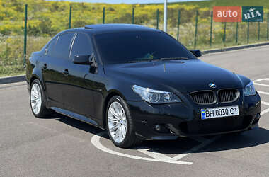 Седан BMW 5 Series 2005 в Ровно
