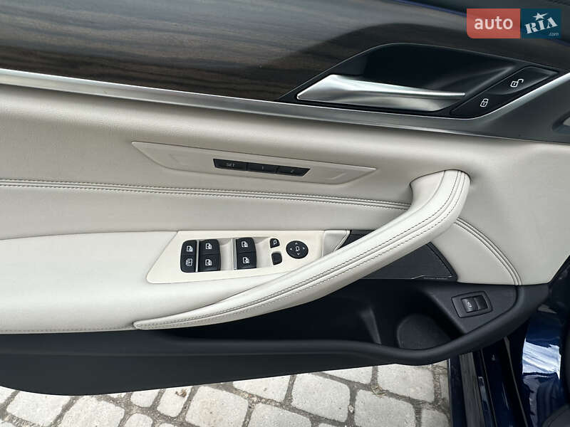 Седан BMW 5 Series 2020 в Львове фото 26 Седан BMW 5 Series 2020 в Львове