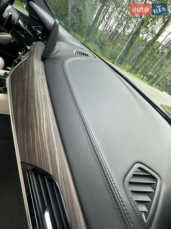 Седан BMW 5 Series 2020 в Львове фото 38 Седан BMW 5 Series 2020 в Львове