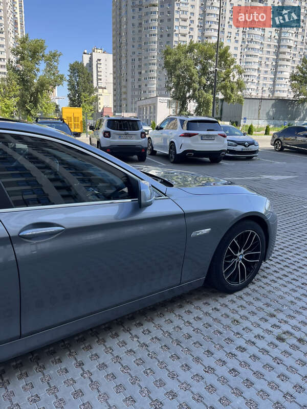 Седан BMW 5 Series 2013 в Києві
