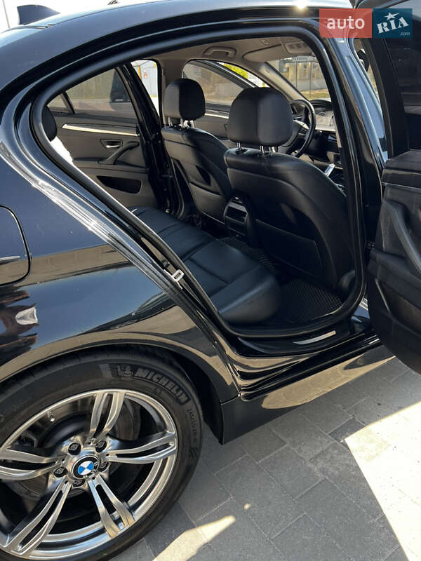 Седан BMW 5 Series 2013 в Тернополі
