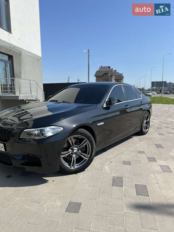 Седан BMW 5 Series 2013 в Тернополі