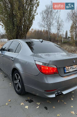 Седан BMW 5 Series 2004 в 