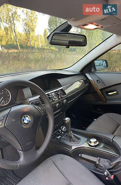 Седан BMW 5 Series 2004 в 
