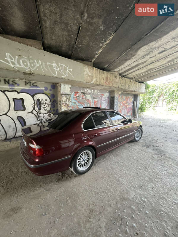 Седан BMW 5 Series 1999 в Івано-Франківську