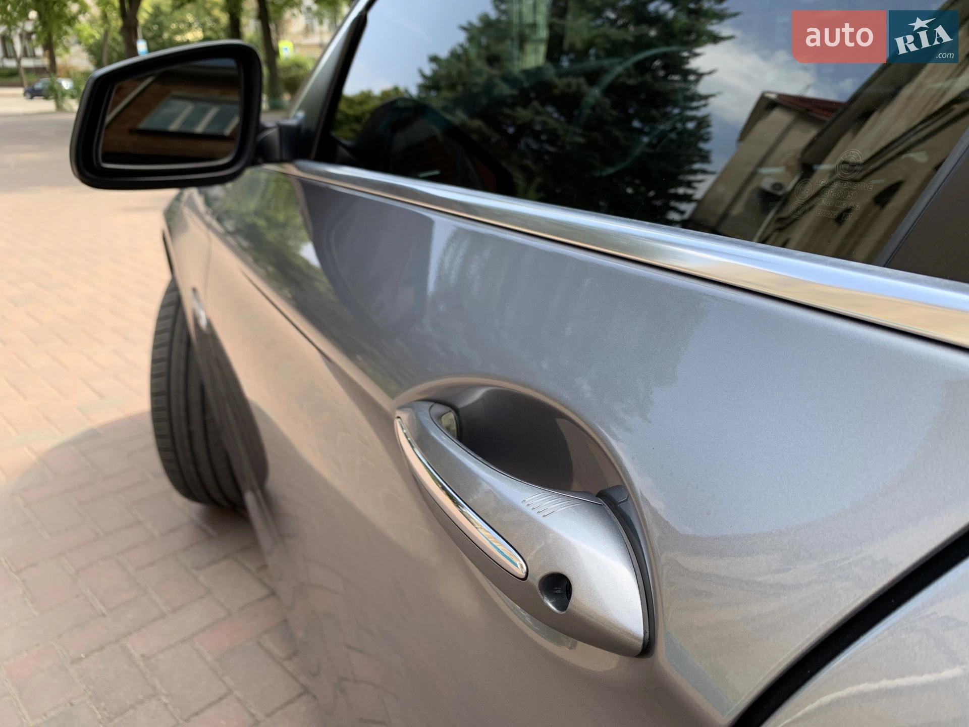 2012 BMW 5er - мініатюра 21