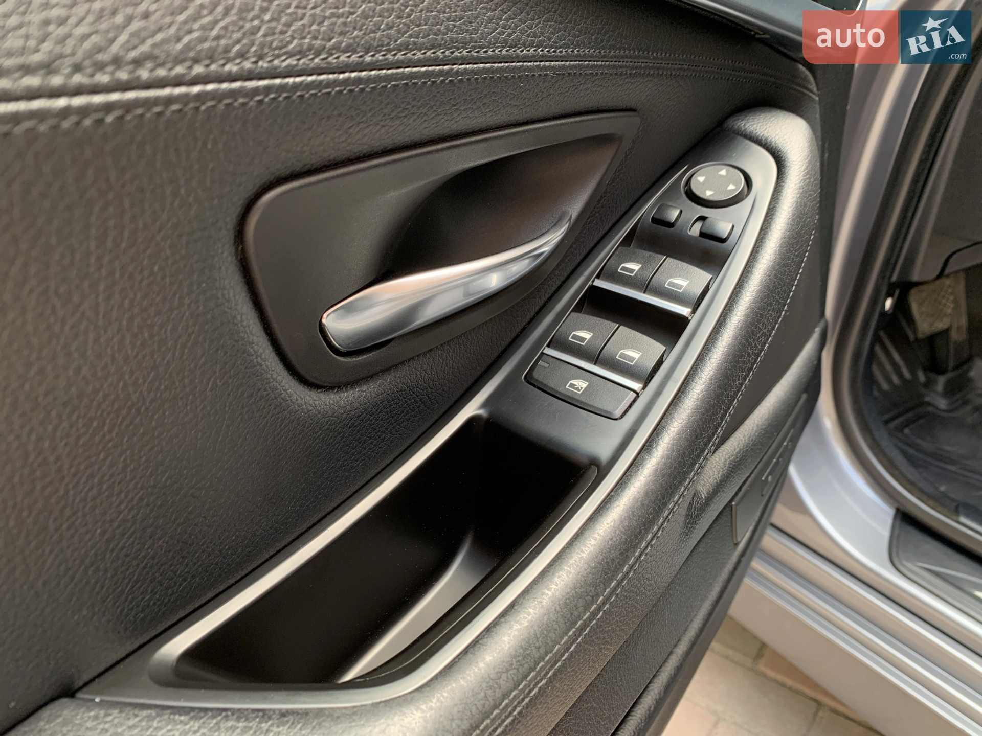 2012 BMW 5er - мініатюра 25