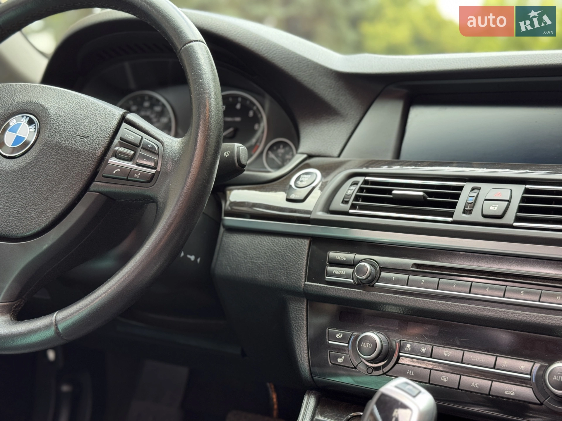 2012 BMW 5er - мініатюра 86