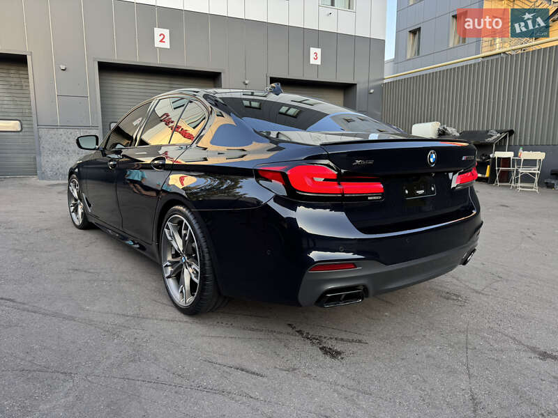 Седан BMW 5 Series 2018 в Киеве фото 64 Седан BMW 5 Series 2018 в Киеве