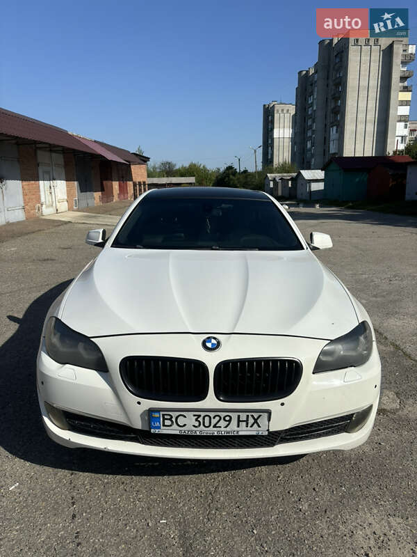 BMW 5 Series 2012