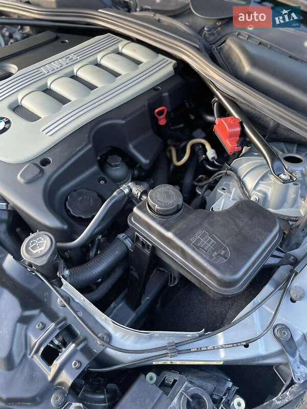 Універсал BMW 5 Series 2006 в Сторожинці