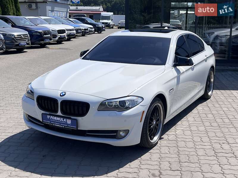 Седан BMW 5 Series 2013 в Нововолинську