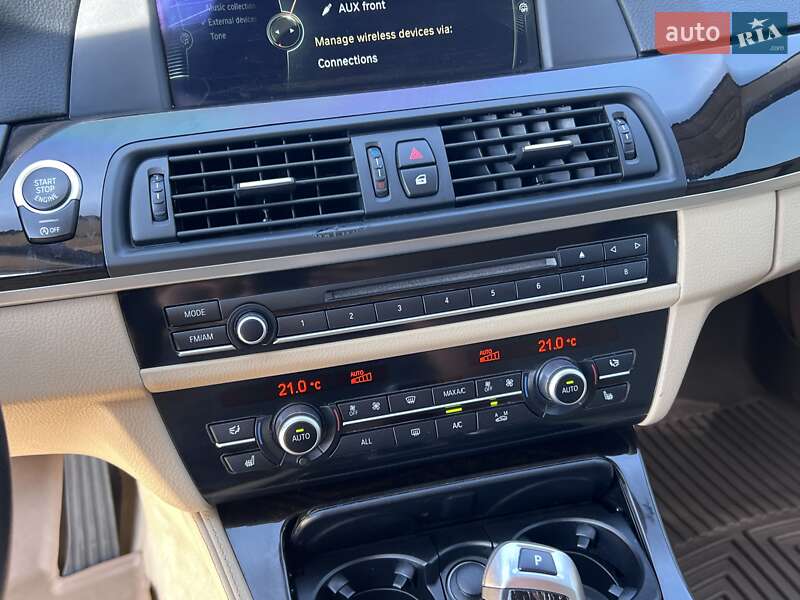 Седан BMW 5 Series 2013 в Нововолинську