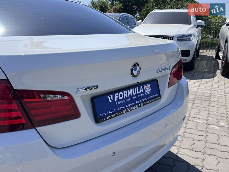 Седан BMW 5 Series 2013 в Нововолинську