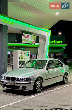 Седан BMW 5 Series 2001 в Хмельницком