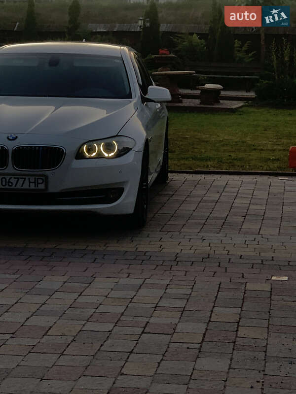 Универсал BMW 5 Series 2011 в Ужгороде фото 2 Универсал BMW 5 Series 2011 в Ужгороде