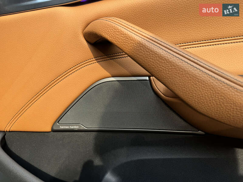 Седан BMW 5 Series 2017 в Чернівцях