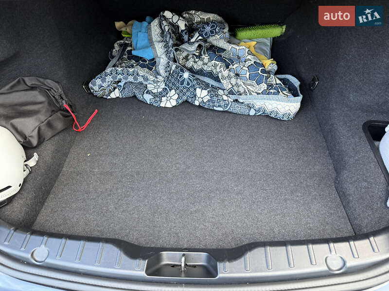 Седан BMW 5 Series 2013 в Киеве фото 49 Седан BMW 5 Series 2013 в Киеве