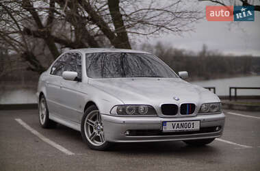 Седан BMW 5 Series 2002 в Кропивницькому