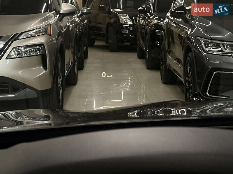 Седан BMW 5 Series 2015 в Миколаєві