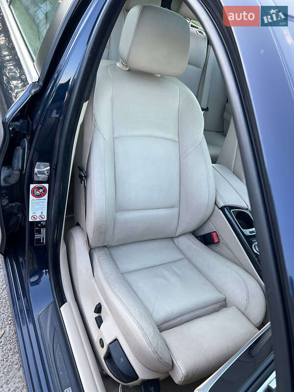 Універсал BMW 5 Series 2012 в Золочеві