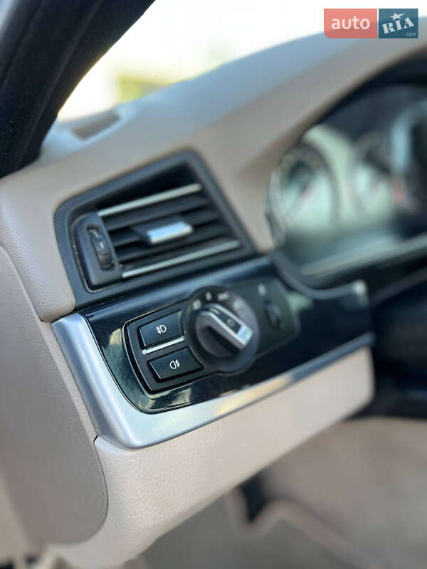 Універсал BMW 5 Series 2012 в Золочеві