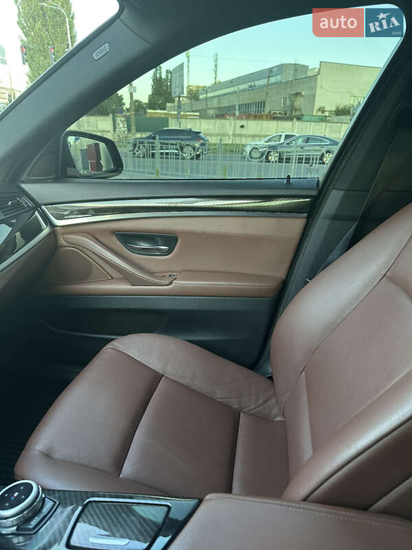 Седан BMW 5 Series 2013 в Киеве фото 38 Седан BMW 5 Series 2013 в Киеве