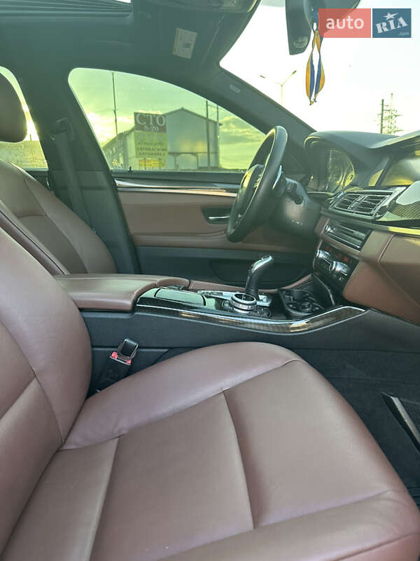 Седан BMW 5 Series 2013 в Киеве фото 42 Седан BMW 5 Series 2013 в Киеве