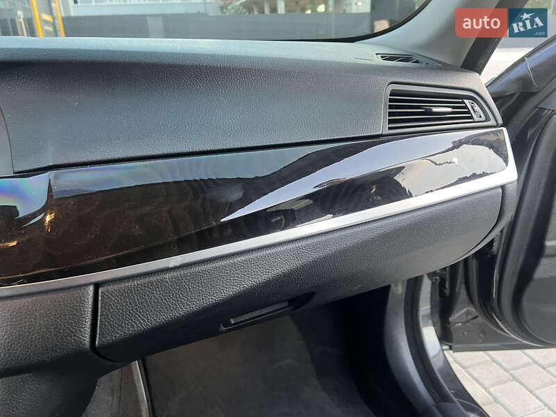 Седан BMW 5 Series 2014 в Харькове
