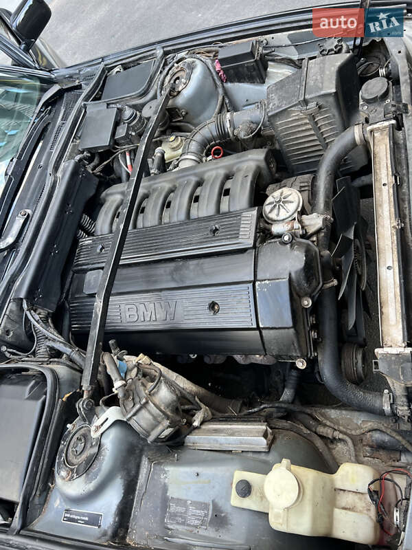 Седан BMW 5 Series 1994 в Фастові