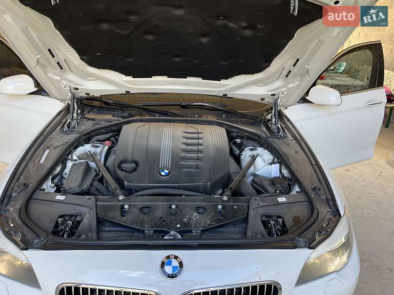 Седан BMW 5 Series 2010 в Виноградове