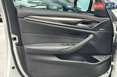 Седан BMW 5 Series 2018 в 