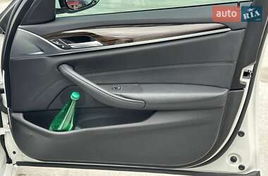 Седан BMW 5 Series 2018 в 