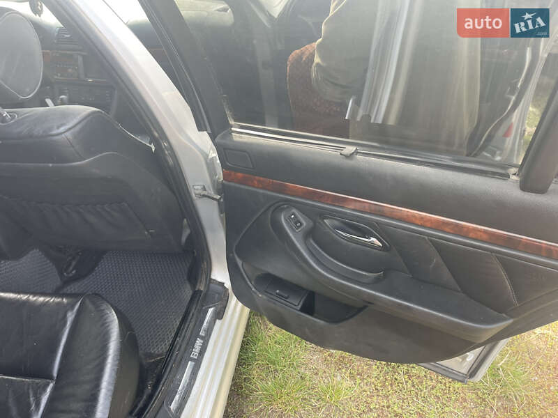 Универсал BMW 5 Series 2000 в Коростене фото 7 Универсал BMW 5 Series 2000 в Коростене