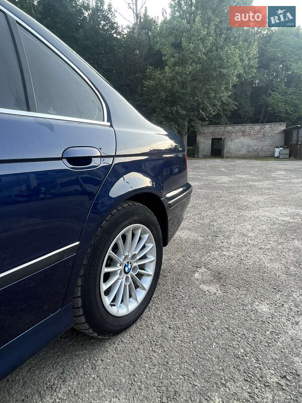 Седан BMW 5 Series 1996 в Львове