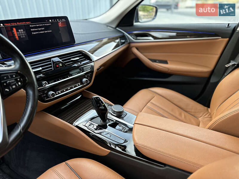 Седан BMW 5 Series 2020 в Рівному фото 73 Седан BMW 5 Series 2020 в Рівному