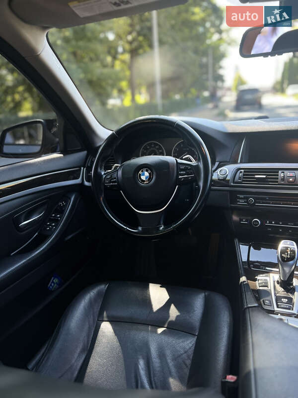 Седан BMW 5 Series 2015 в Бучі фото 16 Седан BMW 5 Series 2015 в Бучі
