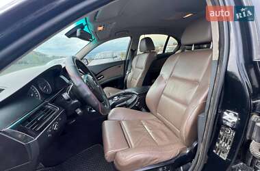 Седан BMW 5 Series 2004 в 