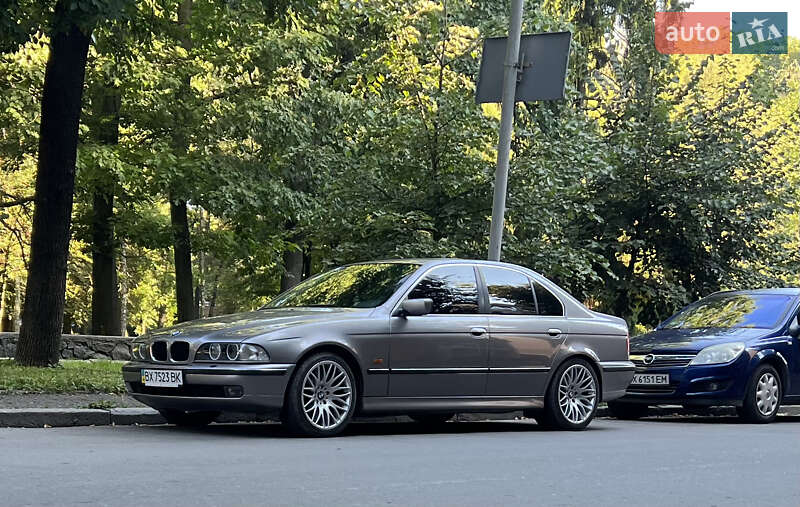 BMW 5 Series 1998 BMW 5 Series 1998