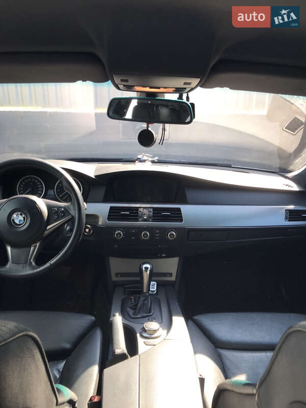 Седан BMW 5 Series 2006 в Виннице