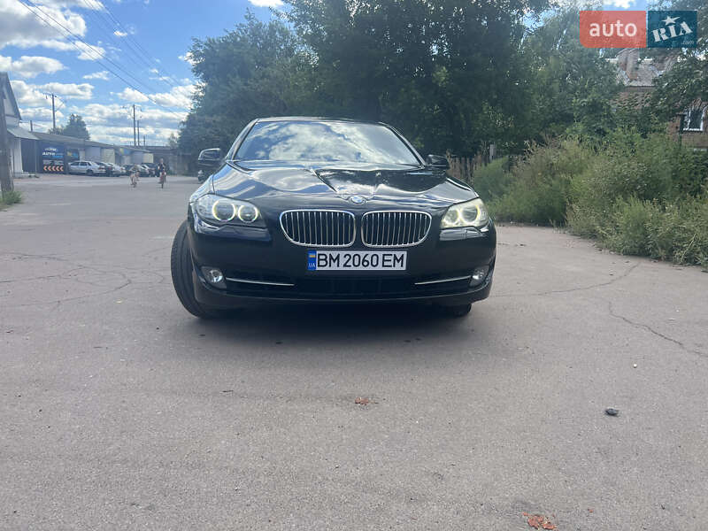 Седан BMW 5 Series 2011 в Конотопе